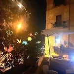 Concept Naples- Moderne Con Balcone Vicino Al Centro ベッド・アンド・ブレックファスト
