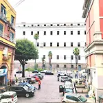 Panzió Concept Naples- Moderne Con Balcone Vicino Al Centro 3*