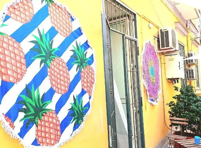 Bed & Breakfast Concept Naples- Moderne Con Balcone Vicino Al Centro