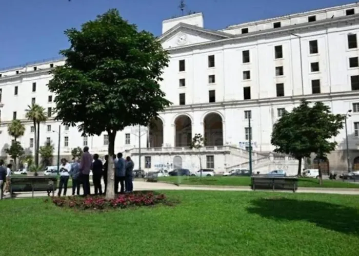 Nocleg ze śniadaniem Concept Naples- Moderne Con Balcone Vicino Al Centro 3*
