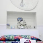 Bed and Breakfast Concept Naples- Moderne Con Balcone Vicino Al Centro 3*