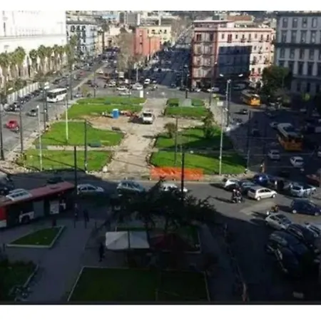 Concept Naples- Moderne Con Balcone Vicino Al Centro