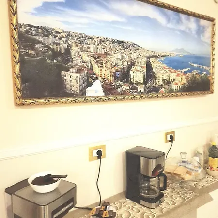 Concept Naples- Moderne Con Balcone Vicino Al Centro